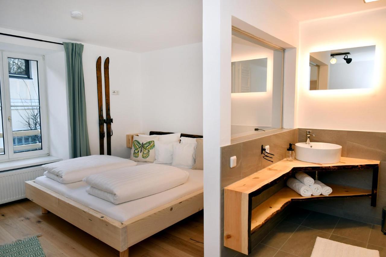 Gastehaus Zeitraum Bed & Breakfast Admont Bagian luar foto