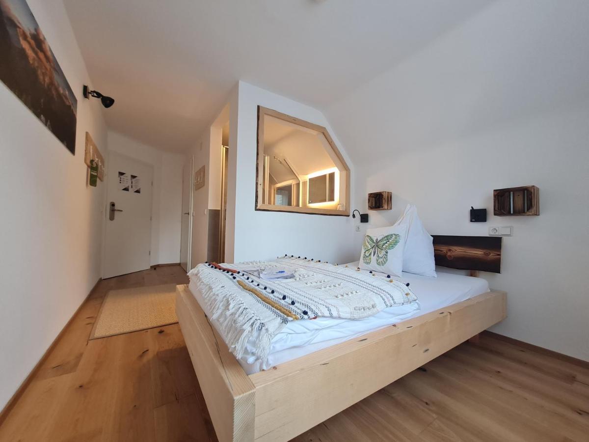 Gastehaus Zeitraum Bed & Breakfast Admont Bagian luar foto