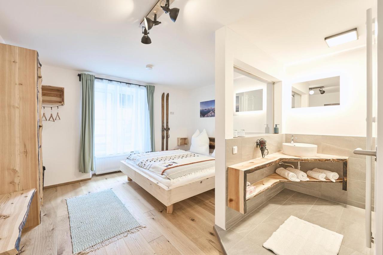 Gastehaus Zeitraum Bed & Breakfast Admont Bagian luar foto